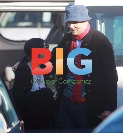 Billy Corgan and Jessica Origliasso Depart Perth Airport