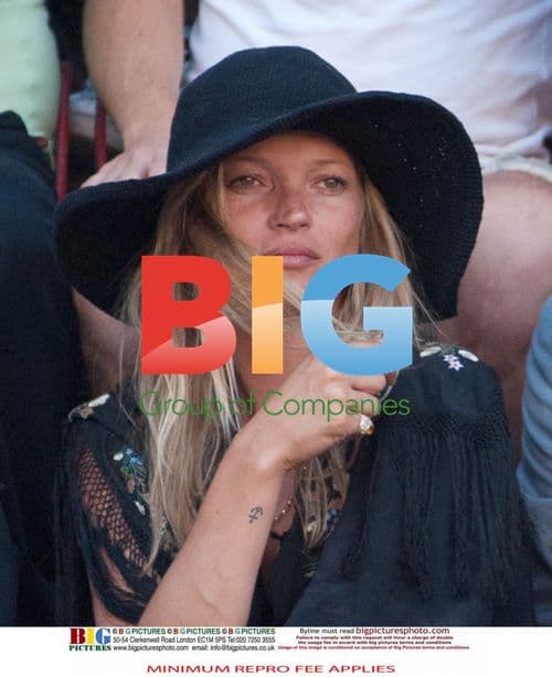 Kate Moss and Jamie Hince Spotted Wearing Rings
