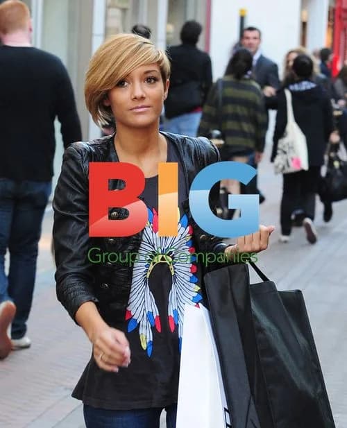 Frankie & Mollie Shopping on Carnaby Street
