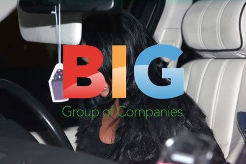 Katie Price Arrives at Theatre to See Friend