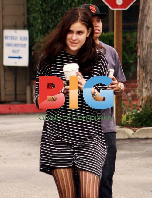 Tallulah Willis Grabs Coffee in Beverly Hills