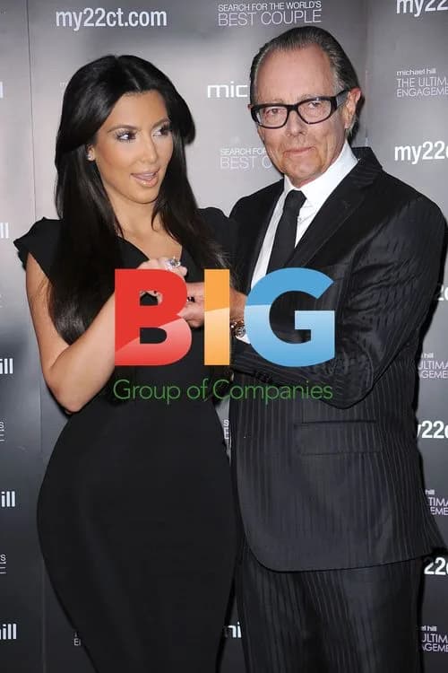 Kim Kardashian & Michael Hill Unveil Engagement Ring