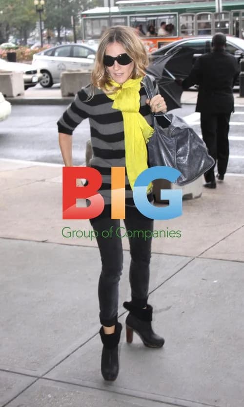 Sarah Jessica Parker Arrives at DC Train Station
