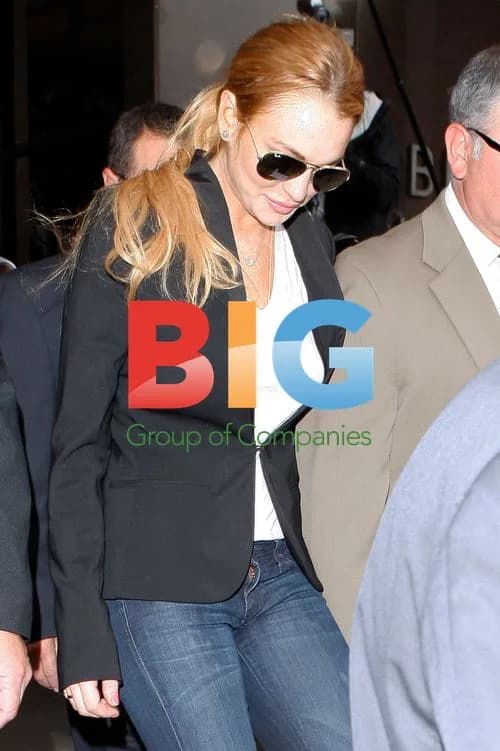 Lindsay Lohan Leaving Courthouse