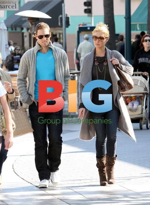 Katherine Heigl Shopping
