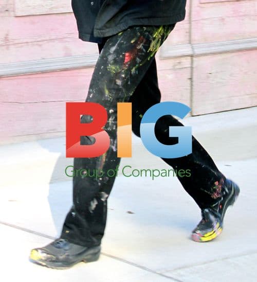 Jim Carrey in Mixed Paint Jeans