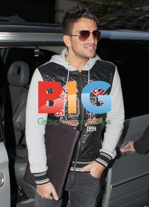 Singer Peter Andre Leaving Hotel