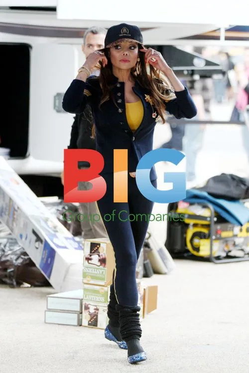 LaToya Jackson on Celebrity Apprentice Set