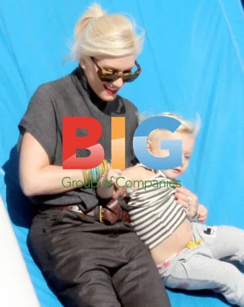 Gwen Stefani and Family at Pumpkin Patch