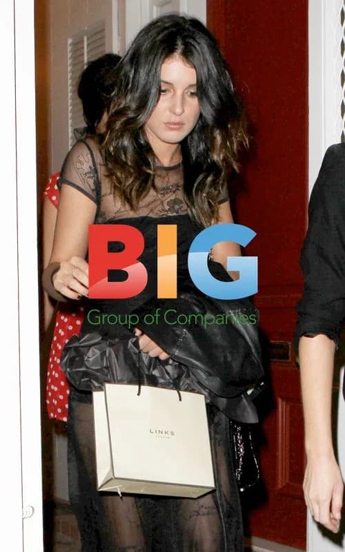 Shenae Grimes Leaves Melrose Place