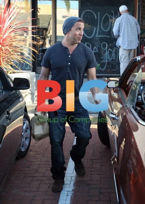 Jeremy Piven visits Anouk deli in Malibu