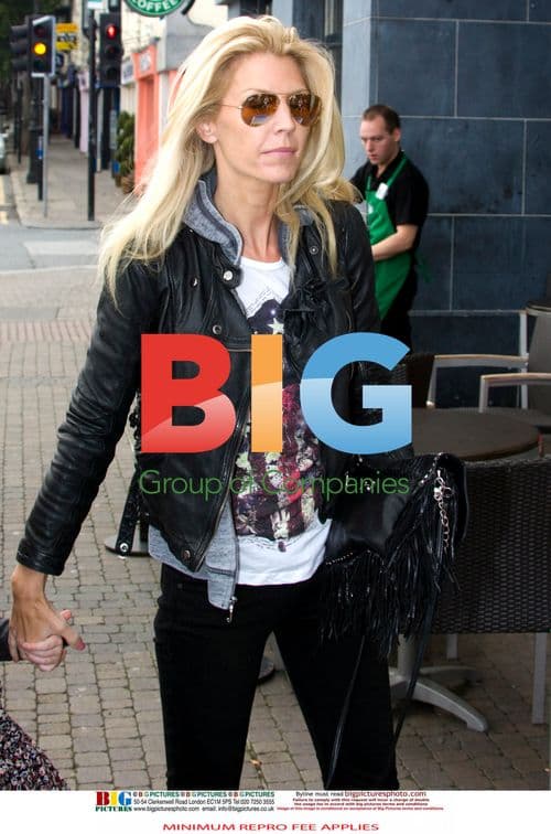 Ronan Keating and Family Get Coffee in Dublin