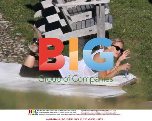 Kate Hudson and Matthew Bellamy on Swiss Alps Holiday