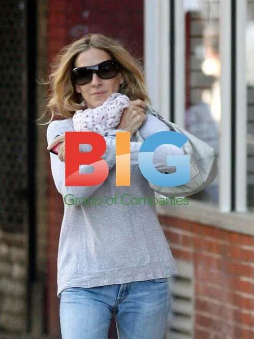 Sarah Jessica Parker takes son to school, buys groceries