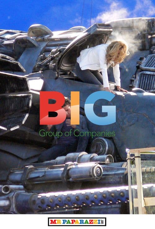 Shia LaBeouf Filming 'Transformers 3' in Detroit