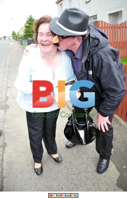 Susan Boyle Posed with Giant Jelly Baby