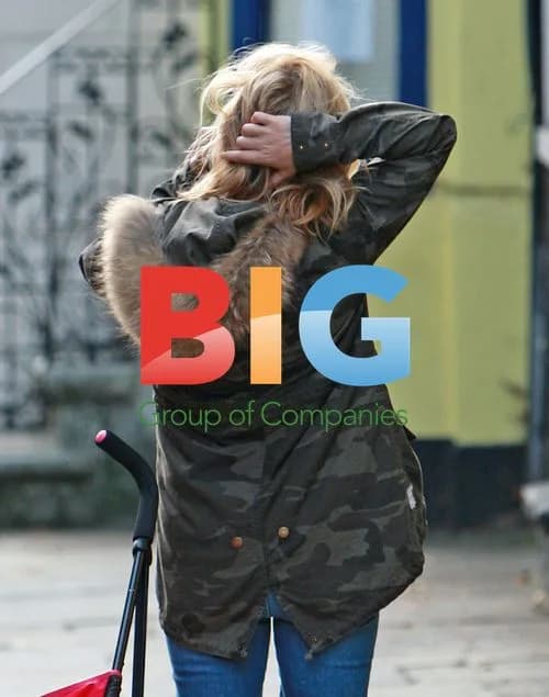 Geri Halliwell spotted shopping