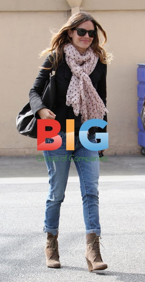 Rachel Bilson Lunch in Glendale