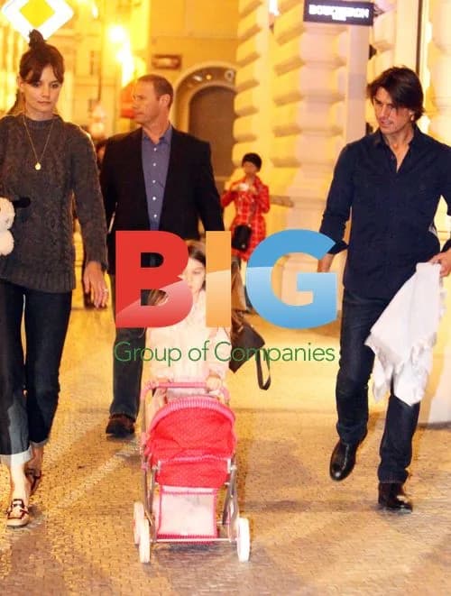 Tom Cruise, Katie Holmes and Suri in Prague