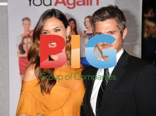 Odette Yustman and Dave Annable at "You Again" Premiere