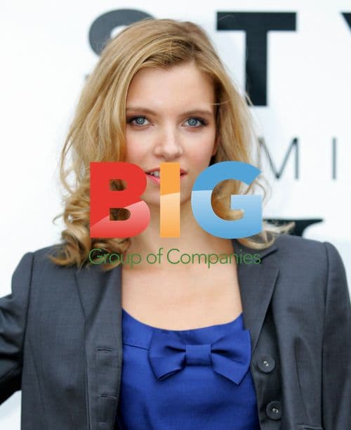 Ruth Crilly at WORLD RIGHTS Style Birmingham Live