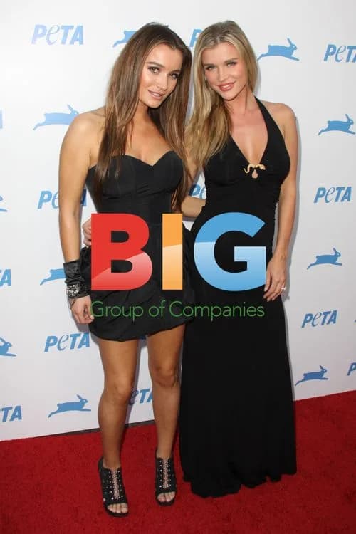 Joanna and Marta Krupa at PETA Gala