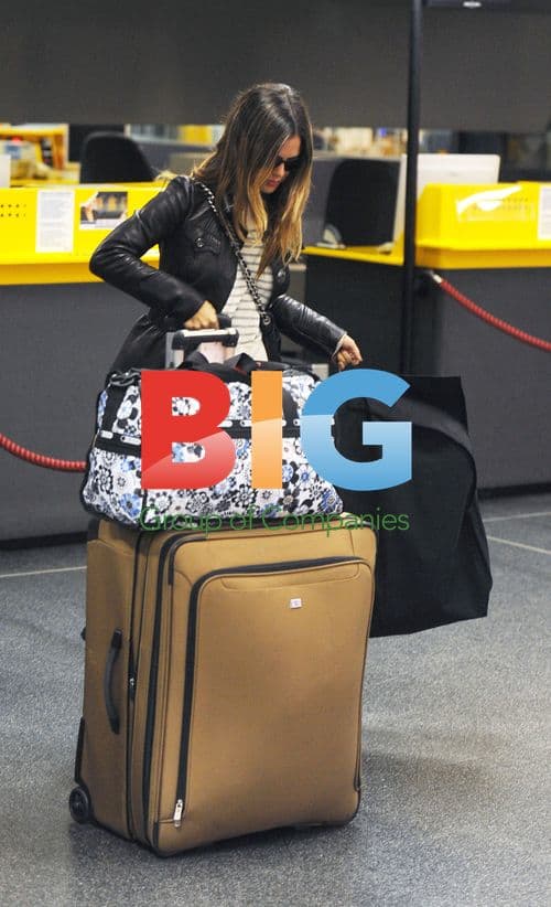 Rachel Bilson Arriving at Milan Airport