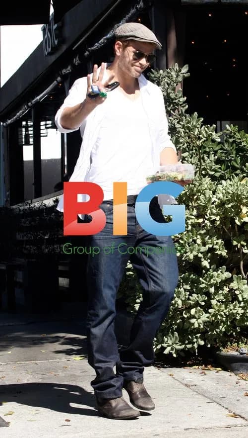 Kellan Lutz leaves Taste restaurant in West Hollywood