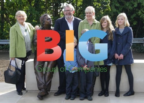 Ronnie Corbett and David Jason at Ronnie Barker Statue Unveiling