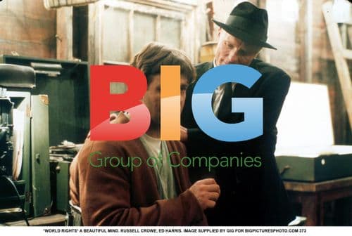 Russell Crowe, Ed Harris in A Beautiful Mind