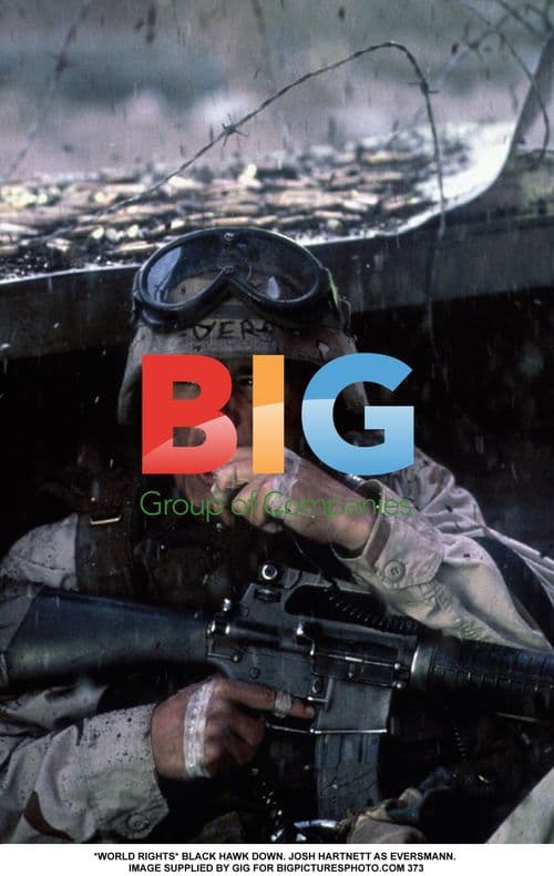 Josh Hartnett in "Black Hawk Down"