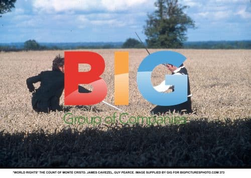 THE COUNT OF MONTE CRISTO - JAMES CAVIEZEL, GUY PEARCE