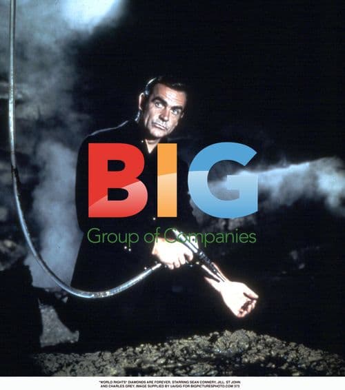 SEAN CONNERY in DIAMONDS ARE FOREVER