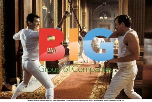 DIE ANOTHER DAY - PIERCE BROSNAN & TOBY STEPHENS