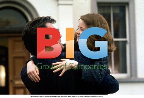 Pierce Brosnan & Sophie Vavasseur