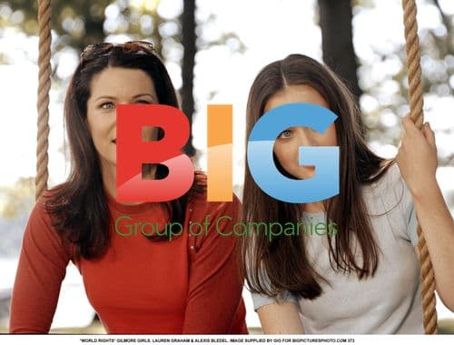 GILMORE GIRLS - Lauren Graham & Alexis Bledel