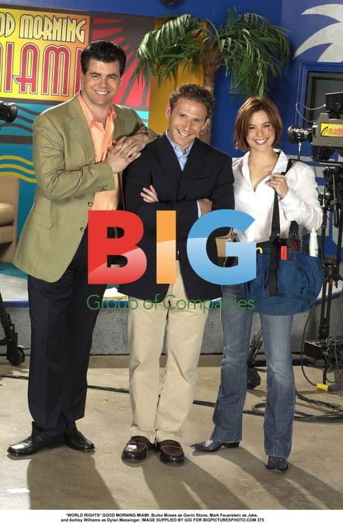 Burke Moses, Mark Feuerstein, and Ashley Williams on Set