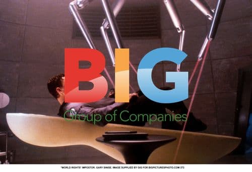 IMPOSTOR - Gary Sinise Film Still