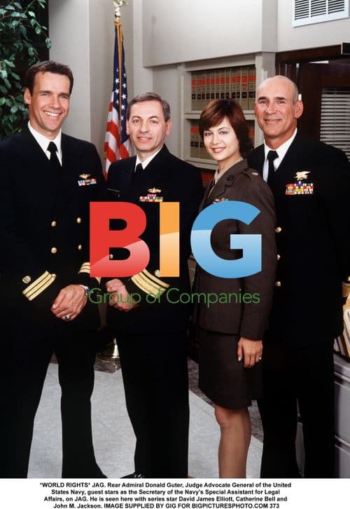 JAG. Rear Admiral Guter on Set with Cast