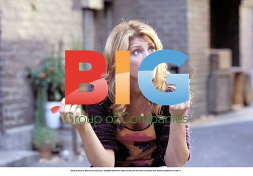 Jennifer Esposito in Purple Top