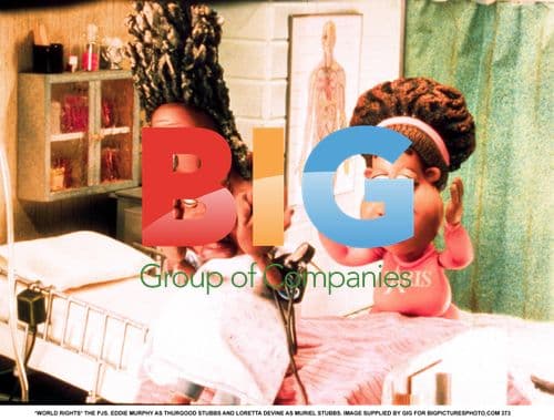 Eddie Murphy and Loretta Devine in "The PJs"