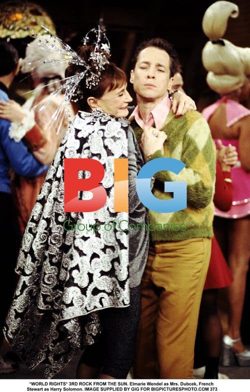 3RD ROCK FROM THE SUN cast