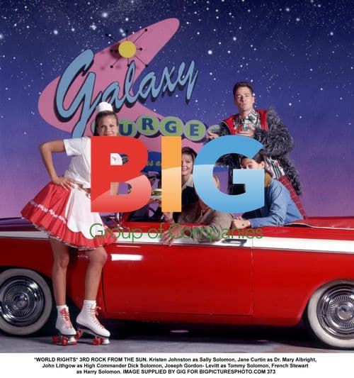 3RD ROCK FROM THE SUN Cast