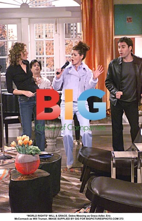 Debra Messing & Eric McCormack in "Will & Grace"