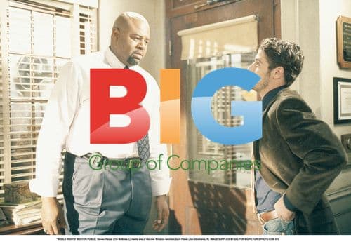 Steven Harper (Chi McBride) meets teacher Zach Fisher (Jon Abrahams)