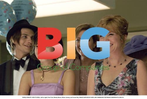 WORLD RIGHTS HOW TO DEAL. (left to right) Trent Ford, Mandy Moore, Allison Janney, and Connie Ray.