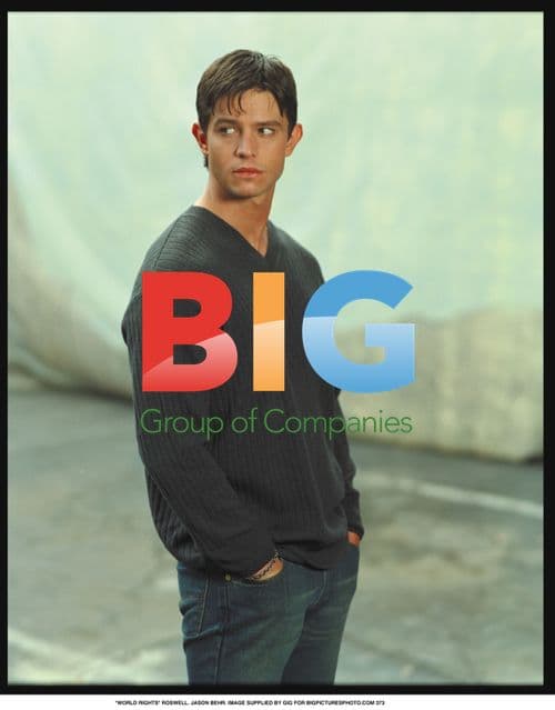 Jason Behr in Studio