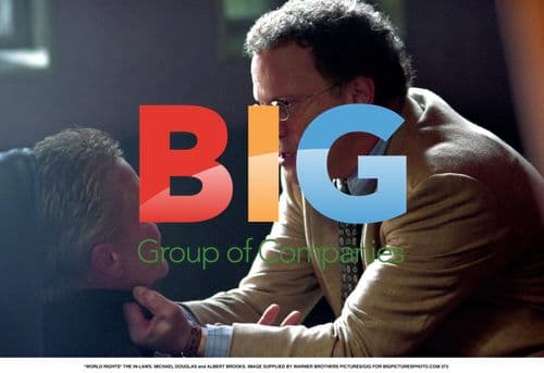 Michael Douglas and Albert Brooks on set