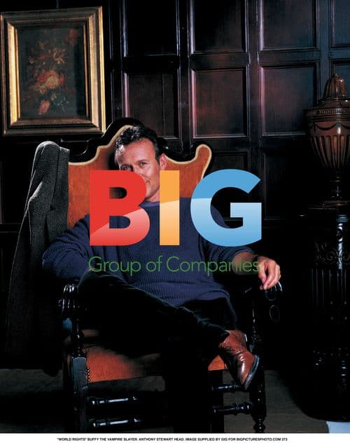 ANTHONY STEWART HEAD - BUFFY THE VAMPIRE SLAYER