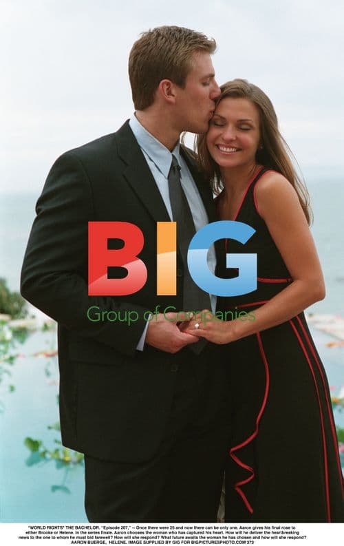 Aaron chooses final rose on The Bachelor